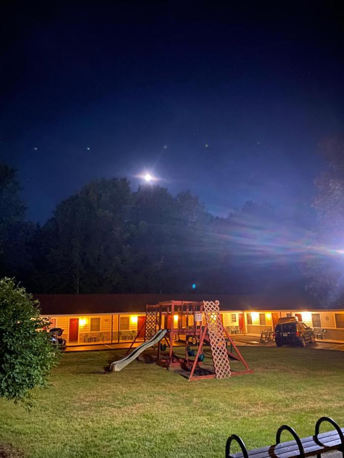 לייק ג'ורג' Fran Cove Motel מראה חיצוני תמונה