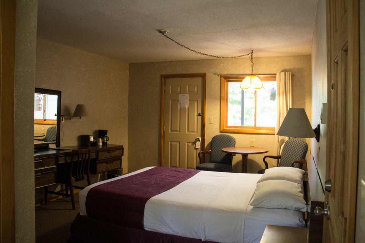 לייק ג'ורג' Fran Cove Motel מראה חיצוני תמונה